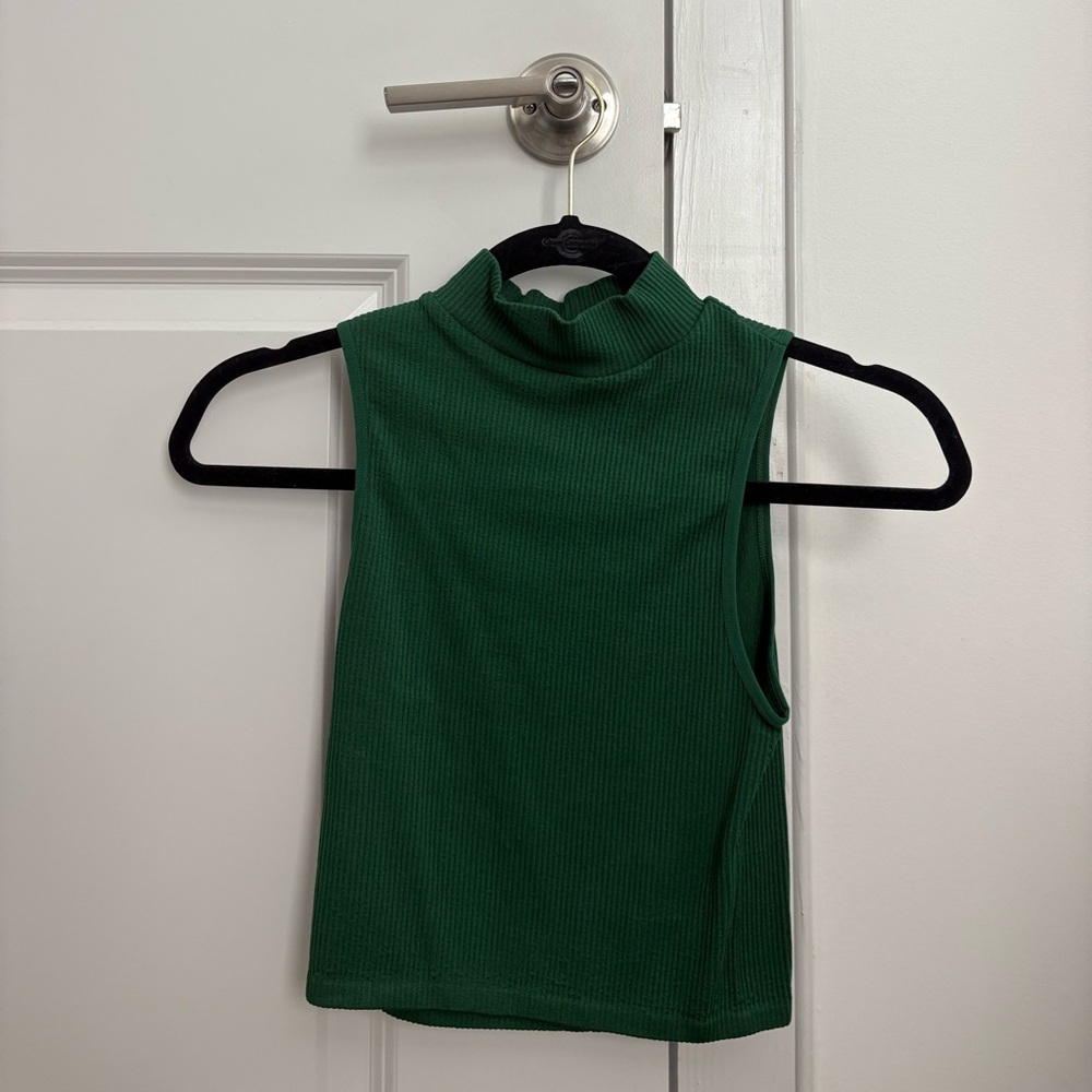 Zara Green Sleeveless Crop Tank Top